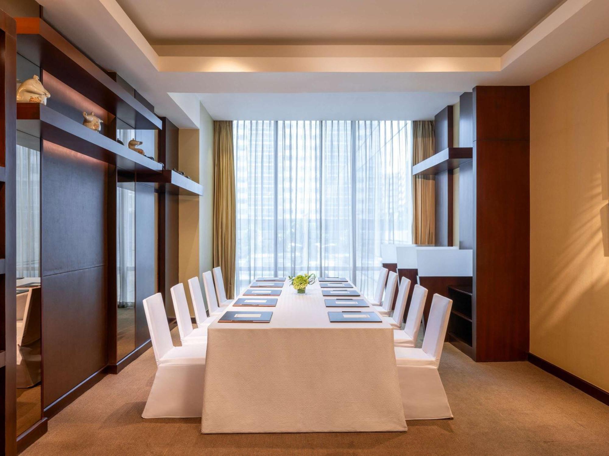 Fairmont Makati Hotel Makati City Екстериор снимка Meeting room